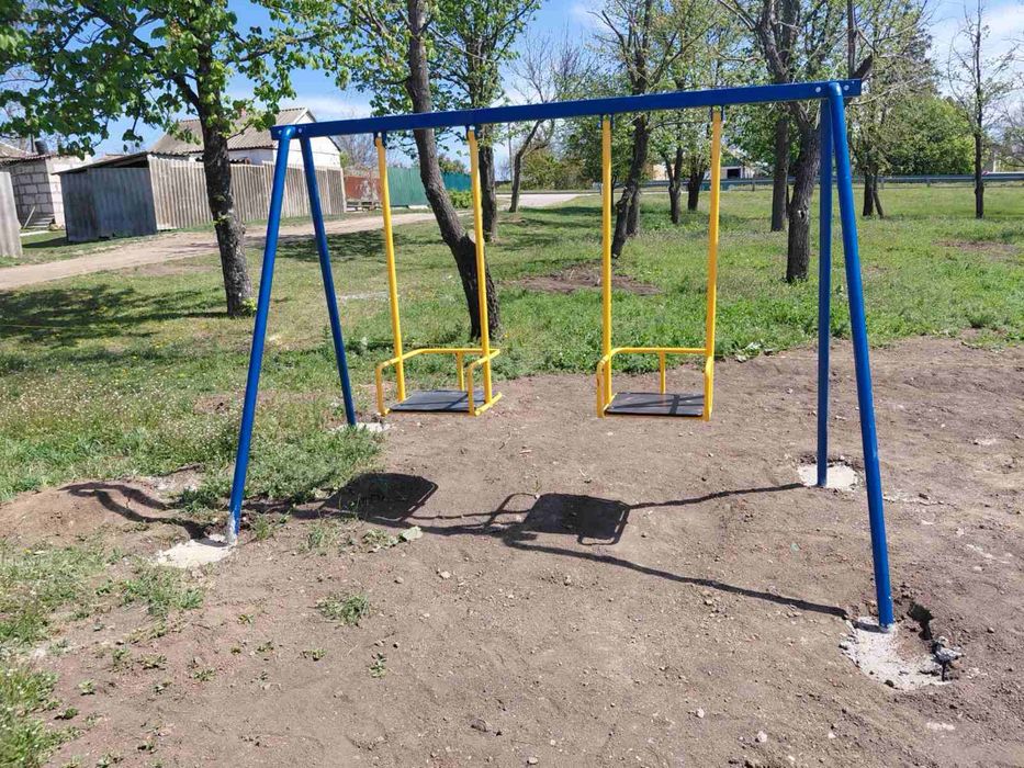 Детская одноместная ( двух, трёх, четырёх и более) качеля