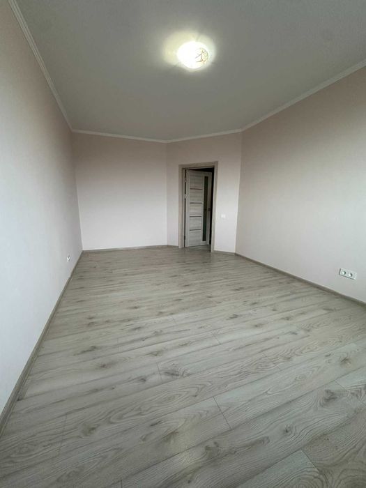 Однокімнатна новобудова з ремонтом