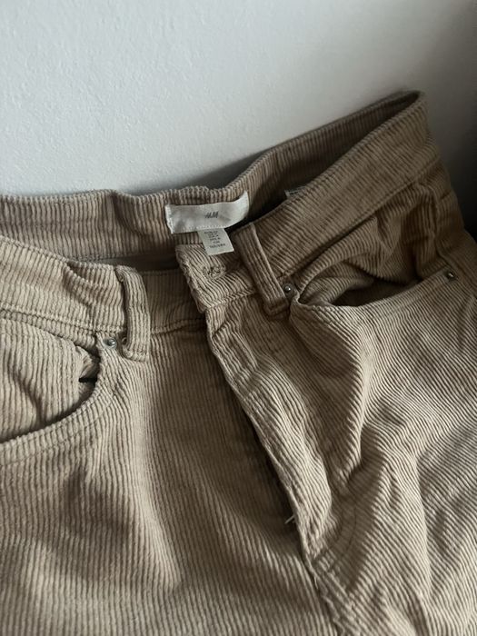 Klasyczny sztruksowe beżowe h&m