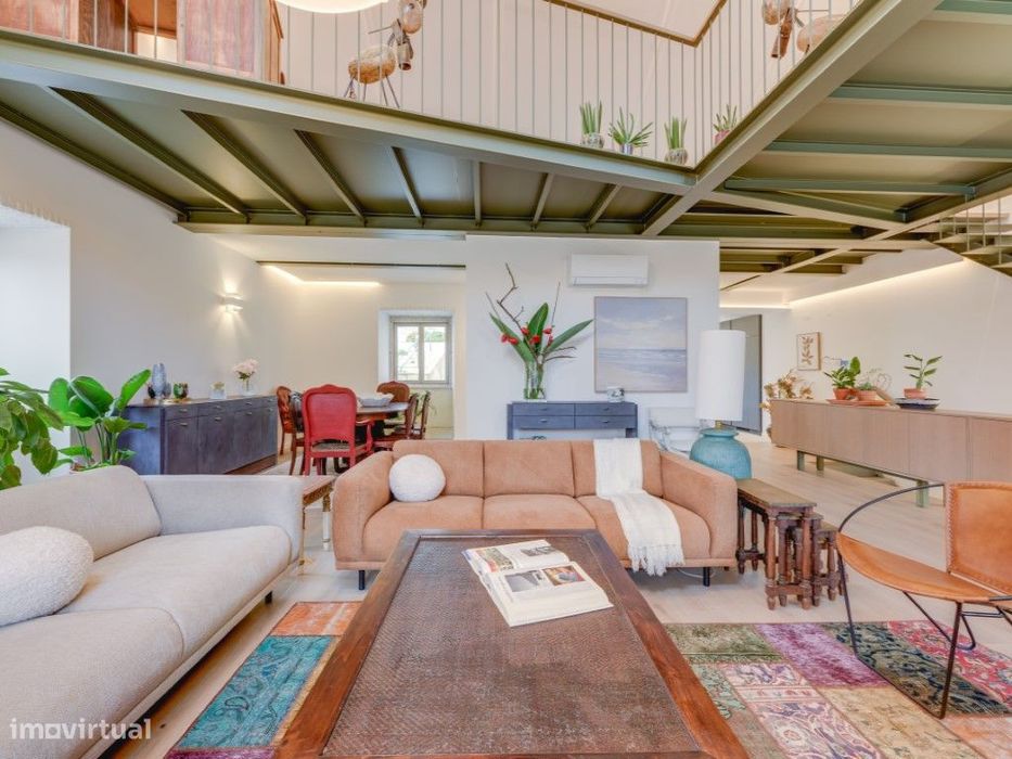 Loft deslumbrante a estrear com vista para a baía de Paço de Arcos!