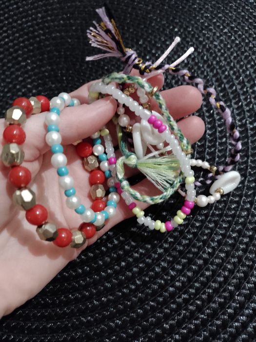 Zestaw bransoletek za 5 zł