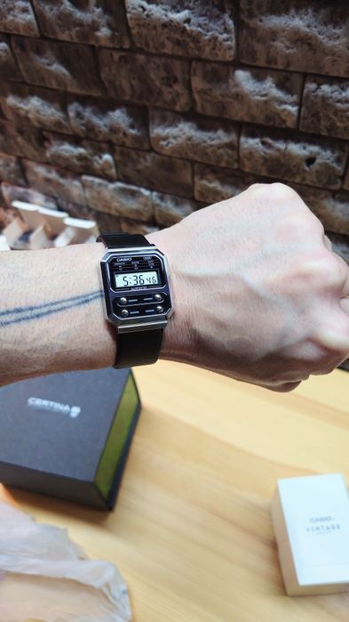 1) Годинник Casio G-SHOCK Classic GBM-2100-1AER