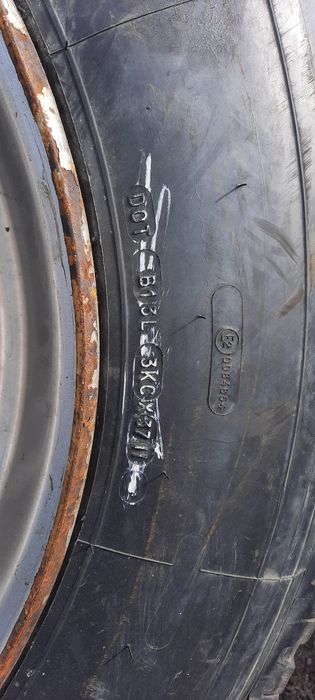 Продам резину 9× 22.5