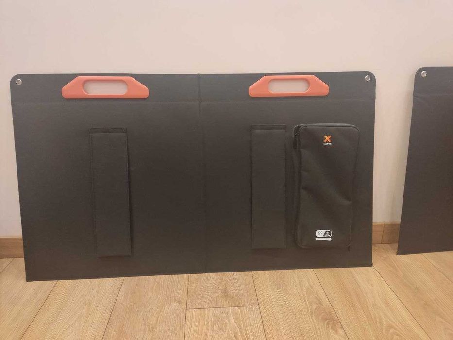 Комплект портативних сонячних панелей Xtorm 200W (XPS100) x2