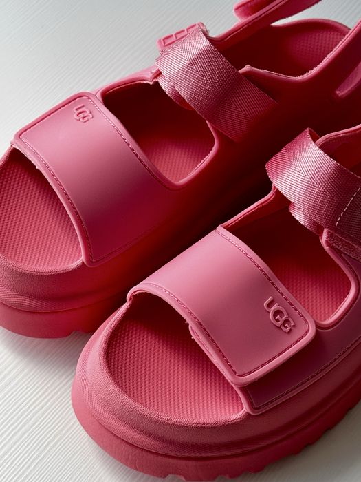 Босоніжки UGG goldenglow