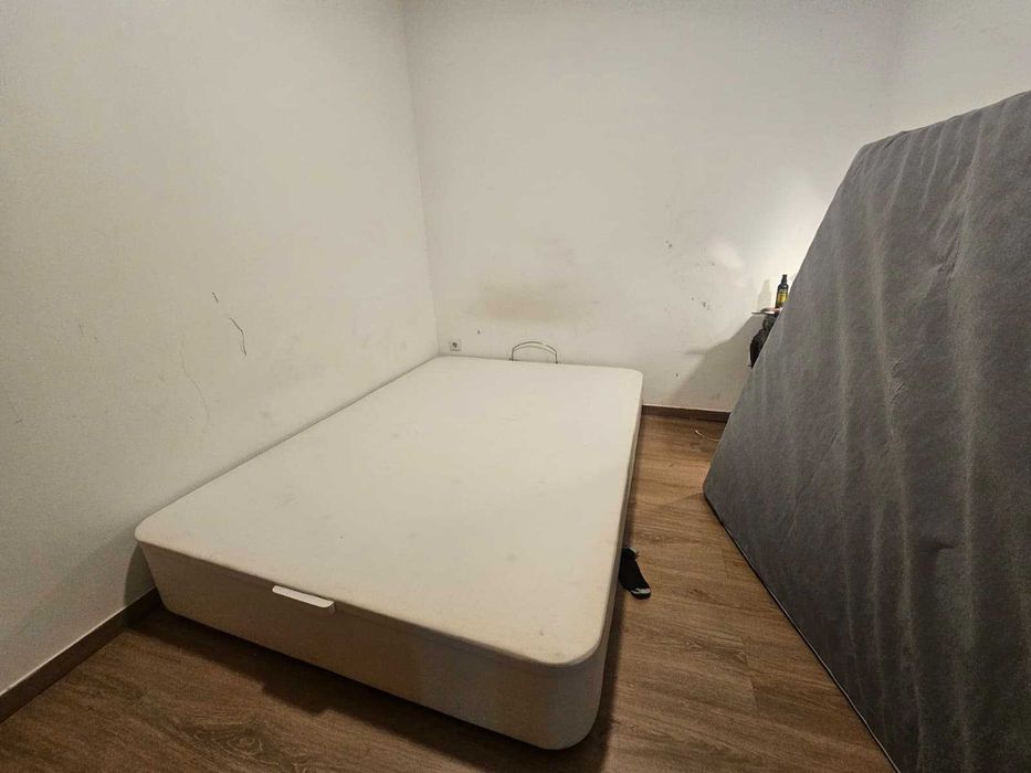Cama de Casal com Colchão Incluído ou separado