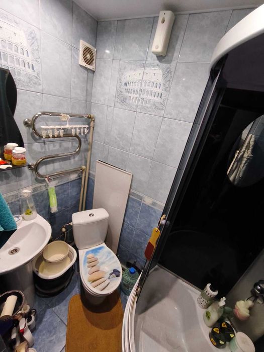 Продам 1-кімн квартиру 30,2кв.м,з ремонтом,технікою,меблями