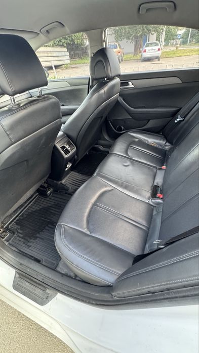 Hyundai sonata 2016