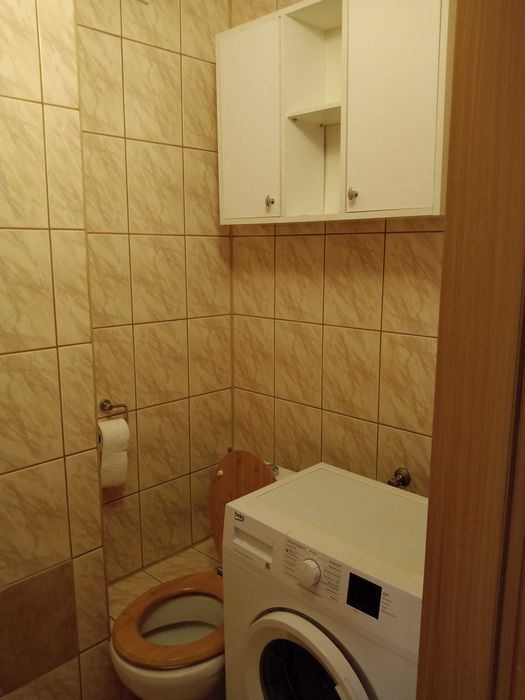Wynajmę mieszkanie 49.5m 3 pokoje 1 piętro z balkonem