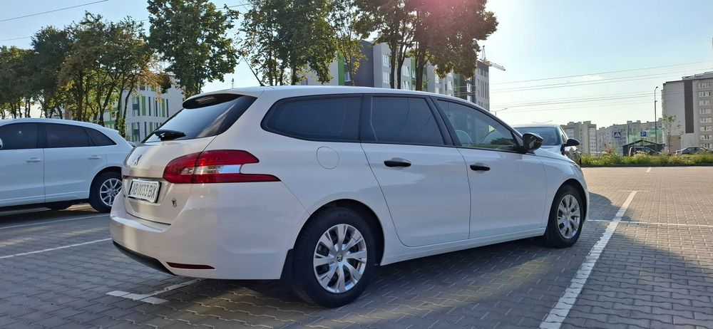 Продам Peugeot 308 SW 1,6D 2017р.