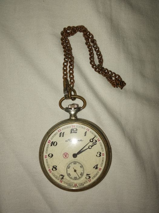 Старинные кулон часы