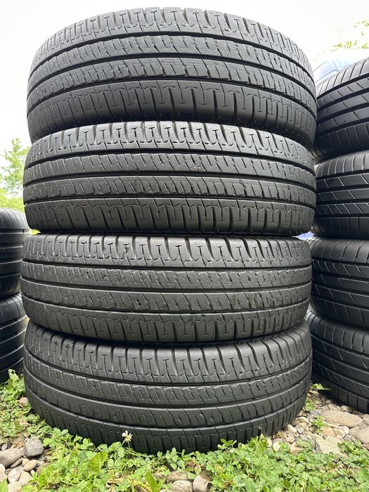 225/75/16c Michelin Aglis