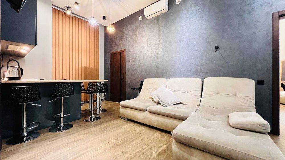 Продаж 2-кім квартири в австрійському люксі по вул. Б. Хмельницького