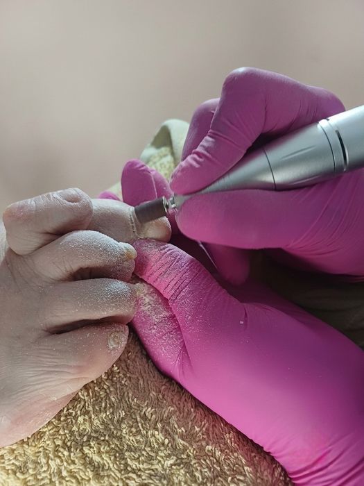 Apoio domiciliário e pedicure ao domicílio
