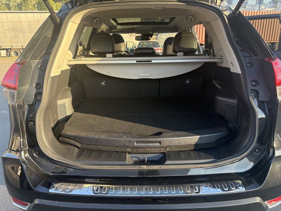 Продаю Nissan Rogue hybrid 2.0 (SL)