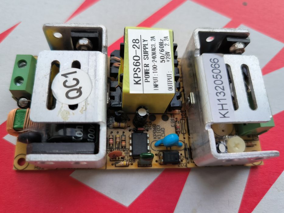Блок живлення 21-31V.  2.5A 60W