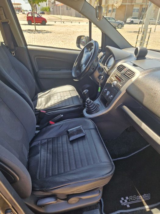 Opel Agila B  1.3 Cdti