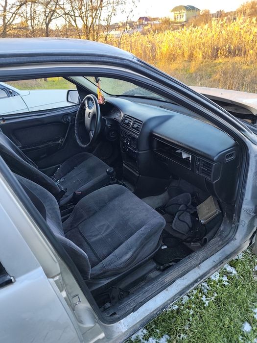 Розборка Опель Вектра 1.8, 2.0 газ/бензин!