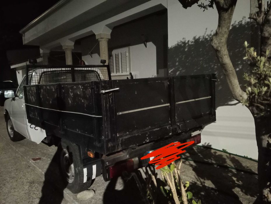 Carrinha kbd Isuzu 25