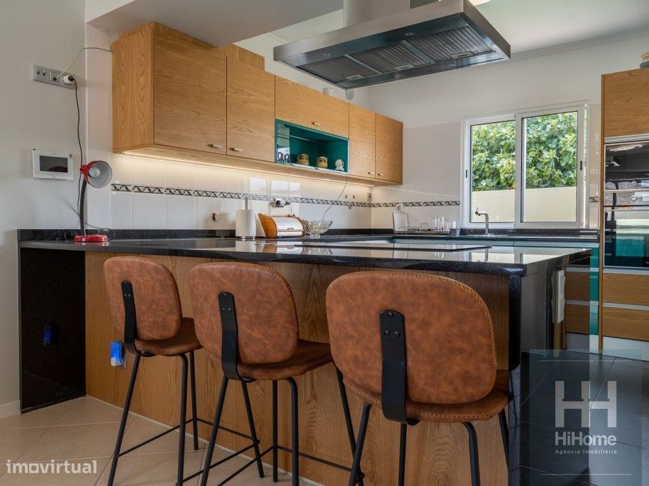 Moradia T3 Renovada nas Lombas, Porto Santo