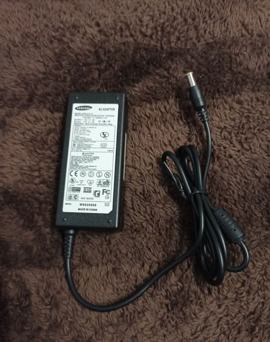 Блок живлення Samsung Уцінка