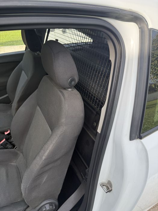 Opel corsa comercial