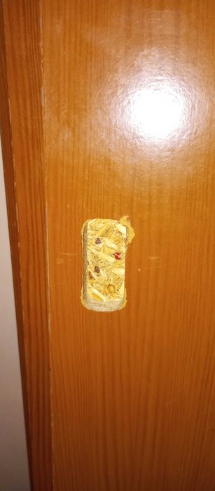 Guarda-roupa semi usado