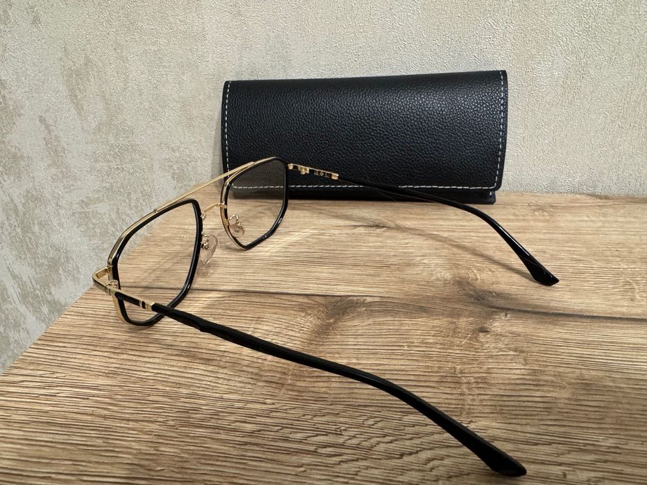 Окуляри для комп'ютера квадратні золотисто-чорні