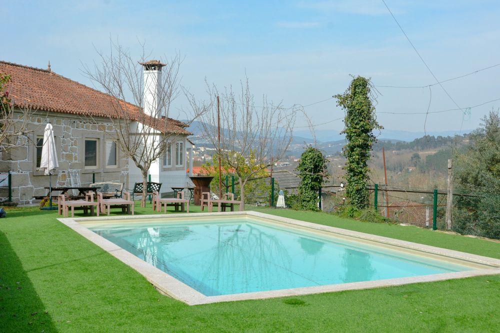 Excelente  casa c piscina