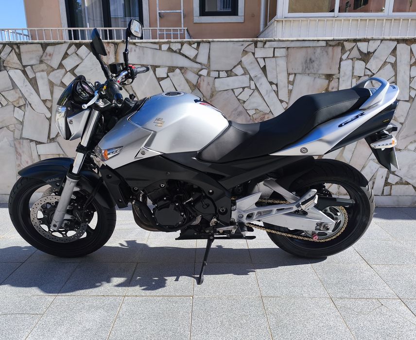 Suzuki GSR 600 de 2012