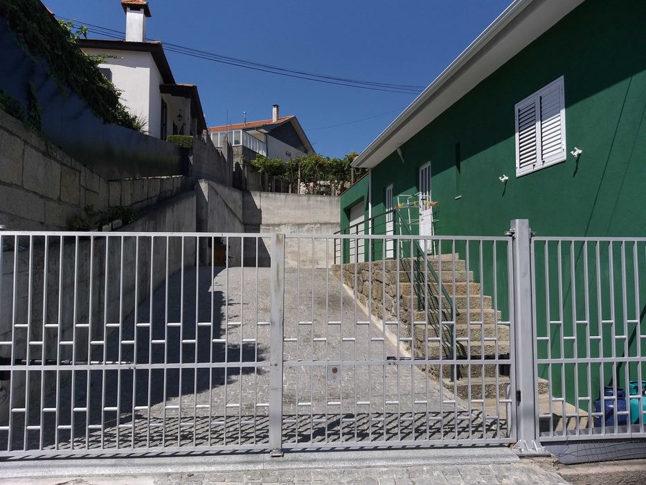 Penafiel -aluga-se casa perto Igreja Sameiro por 3 anos e 850€ mês