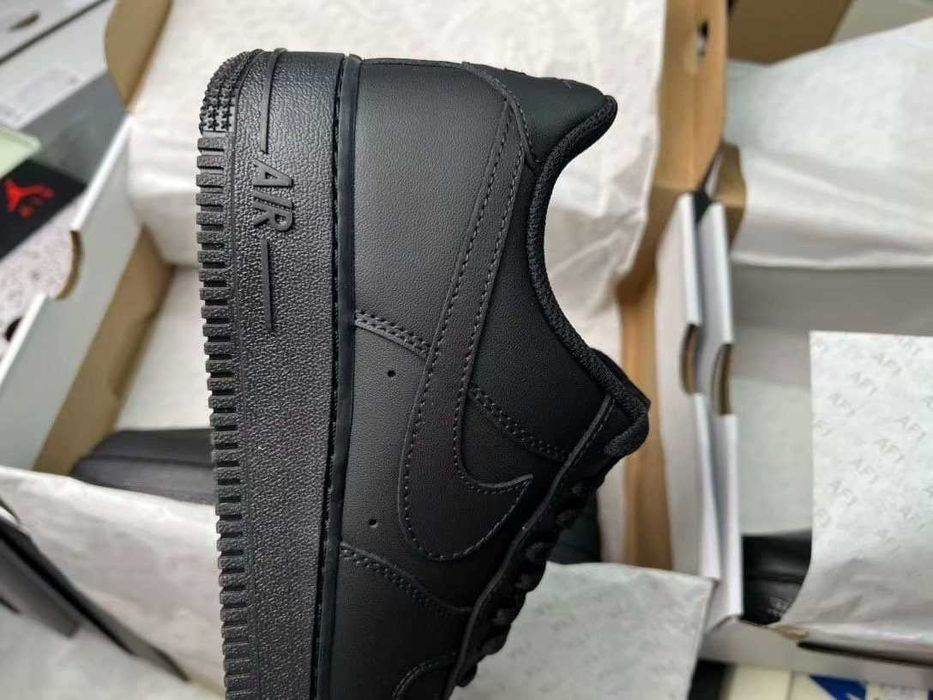 Nike Air Force 1 R.40