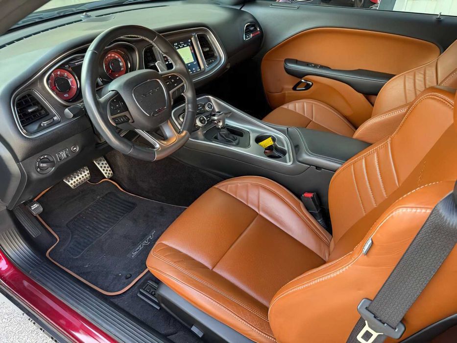 Dodge Challenger SRT Hellcat      2019