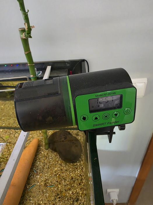 Vendo aquário completo 300l 120cm