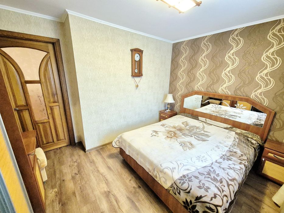 Здається 3-х кв з Автономним опаленням перша здача початок Богунії