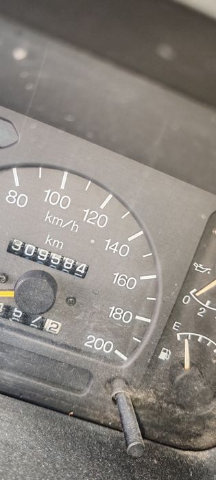 Jipe Opel Monterey 3100