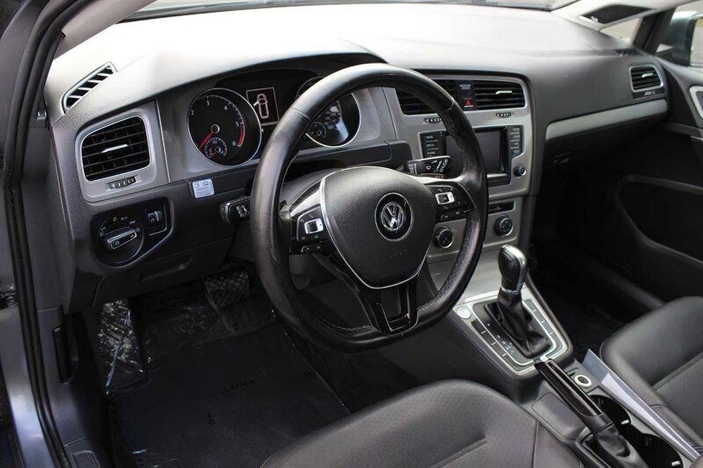Volkswagen Golf Sportwagen Tdi S      2015