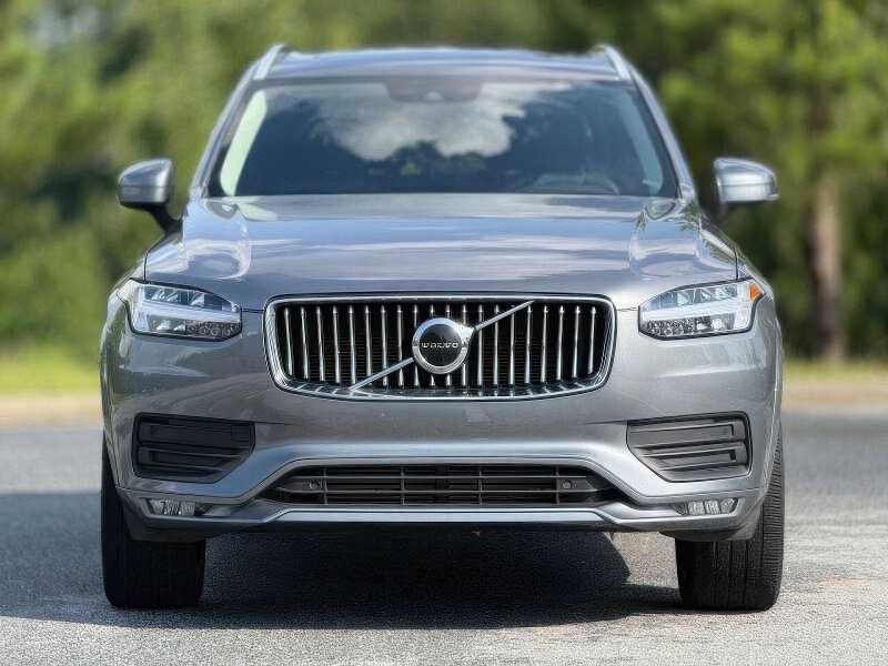 2020 Volvo XC90 T5 Momentum