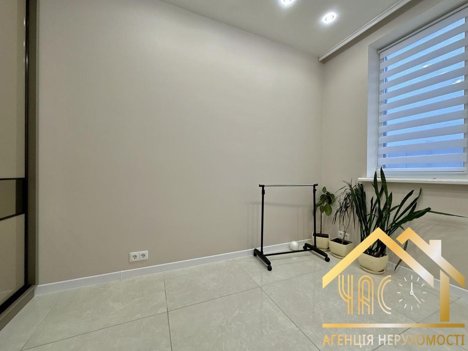 Таунхаус 95 м² з ремонтом і меблями, Жуляни, Київ