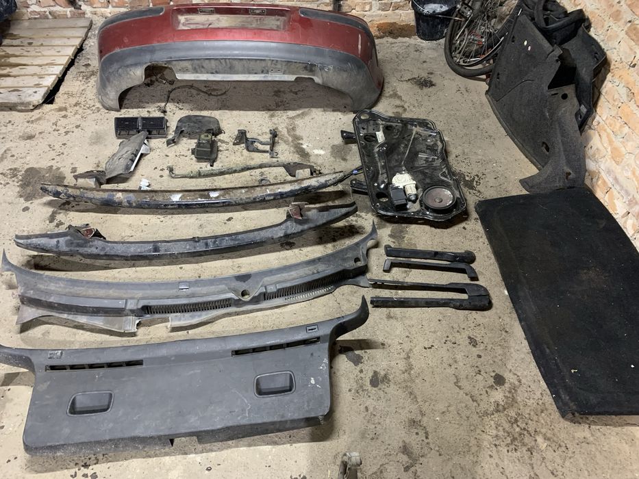 Гольф 4 запчастини в хорошому стані