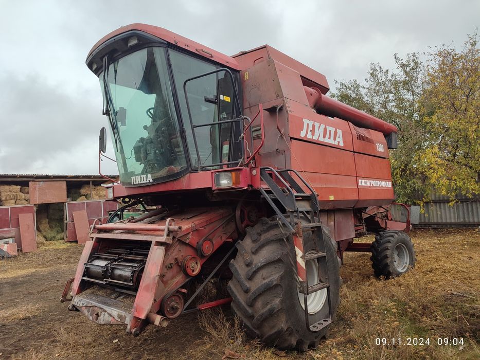Комбайн Лида-1300