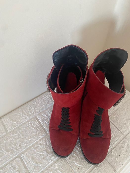 Натуральні, замшеві, шкіряні черевики, черевички, жіночі