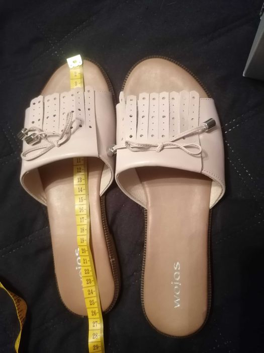 Klapki skórzane Wojas 40