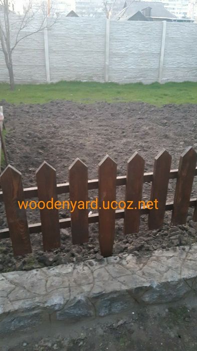 Декоративный забор из дерева