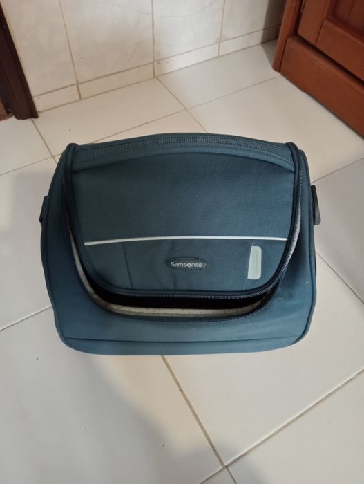 Mala de viagem de senhora de mão