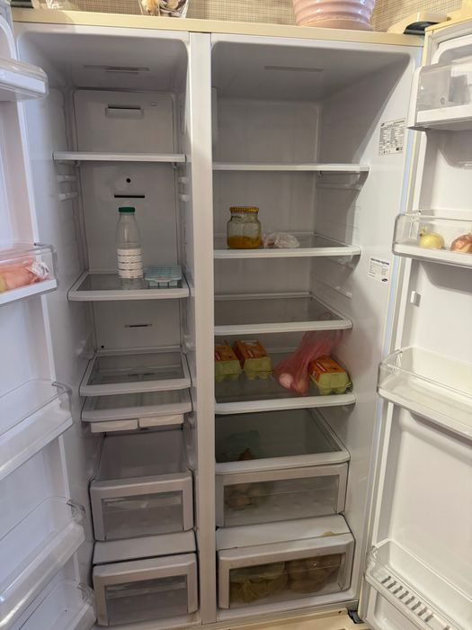 Продам холодильник Sumsung