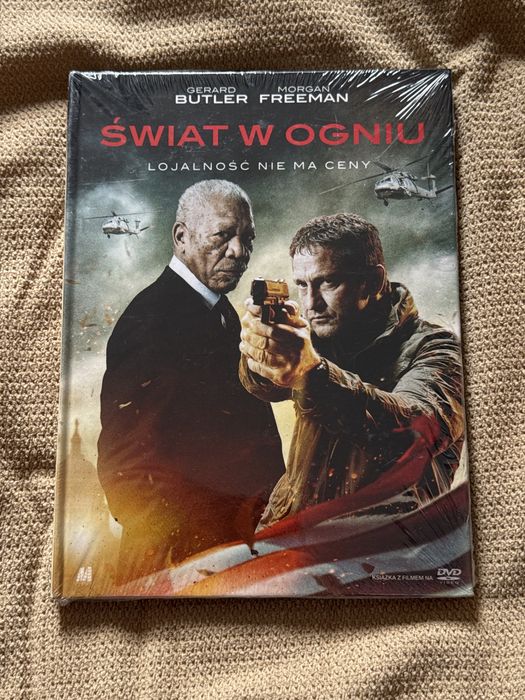 Film dvd Świat w ogniu. Lojalność nie ma ceny