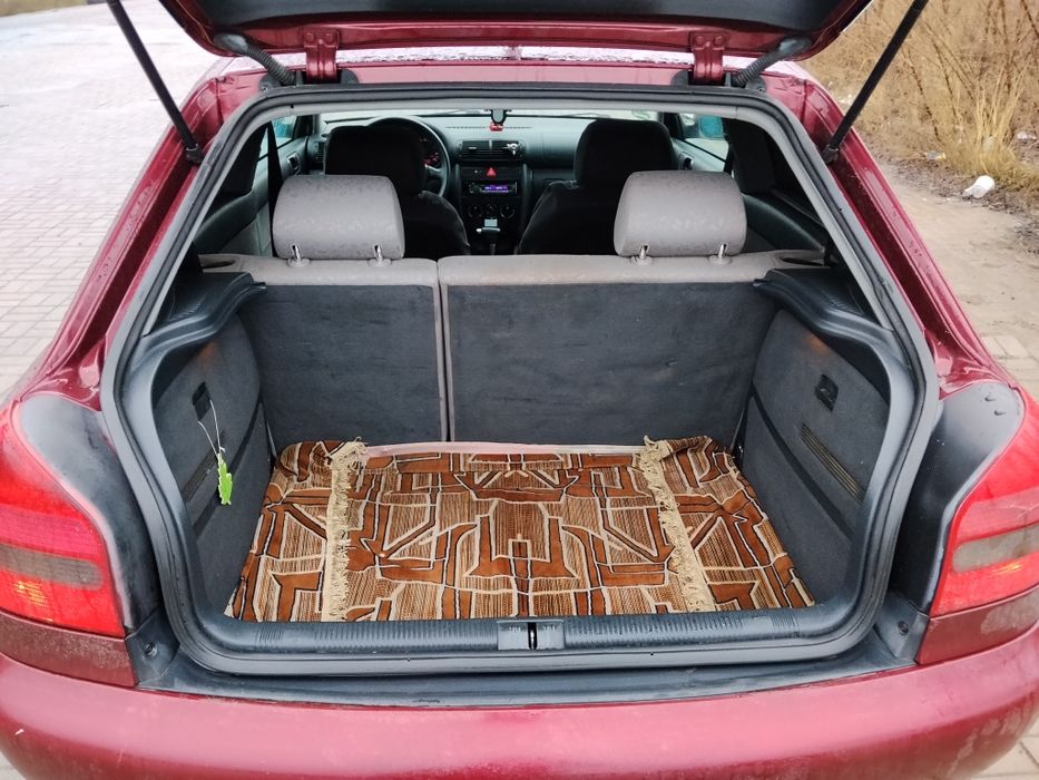 Продам Audi A3 2000р 1.6газ-бензин, автомат, дуже хороший стан