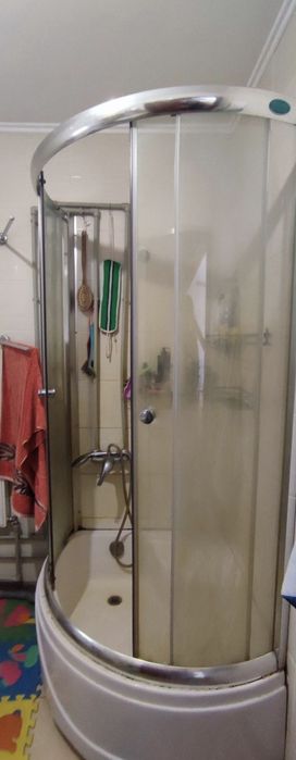 Без комунальних  Оренда кімнати в будинку