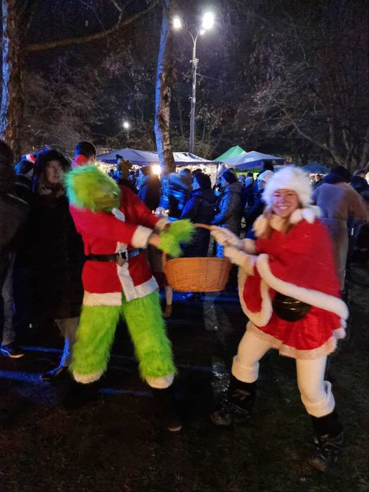 Atrakcje na Wigilię Firmową warsztaty, fotobudka Ai,  wizyta grincha